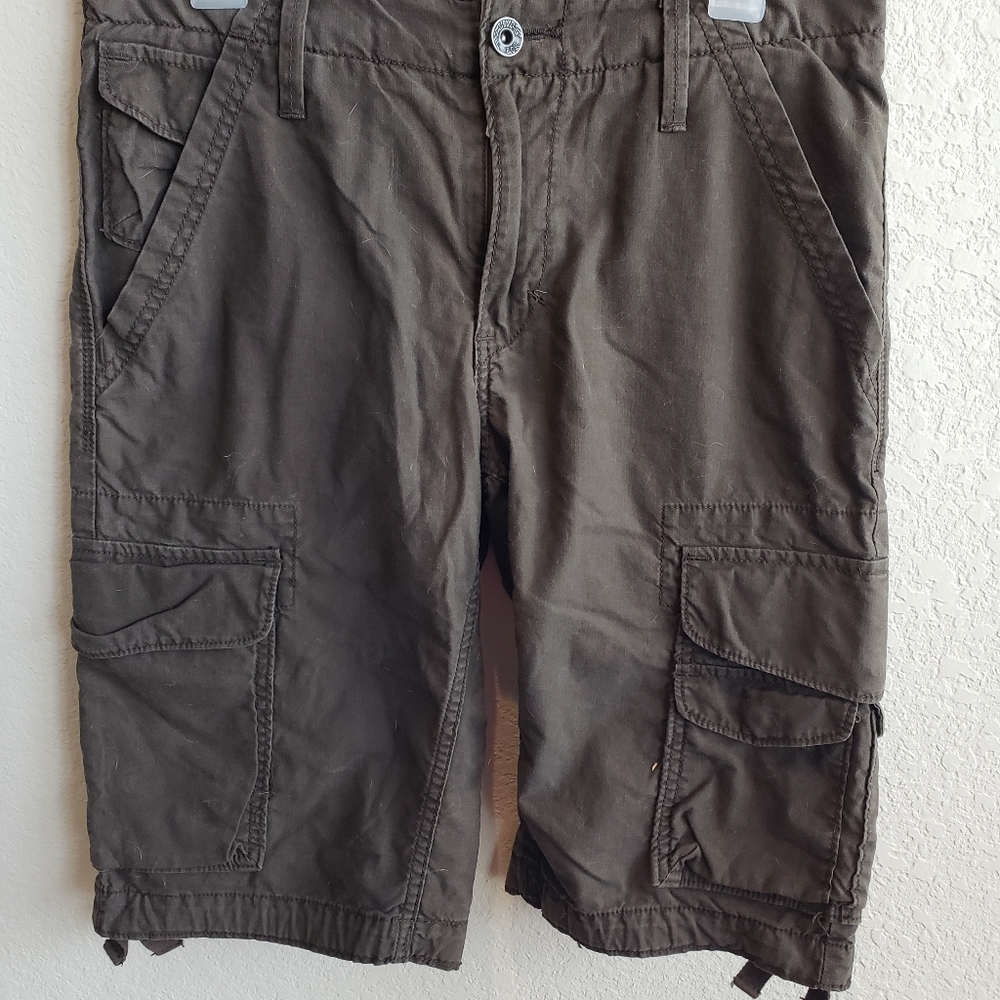 Levi Cargo Shorts - 30